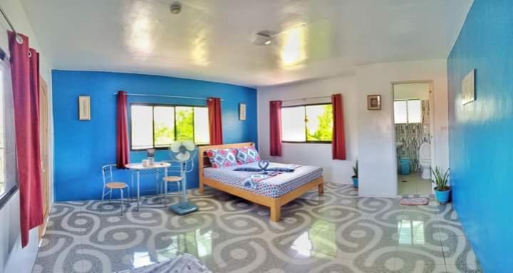 Happy Bear Moalboal Budget Rooms מראה חיצוני תמונה