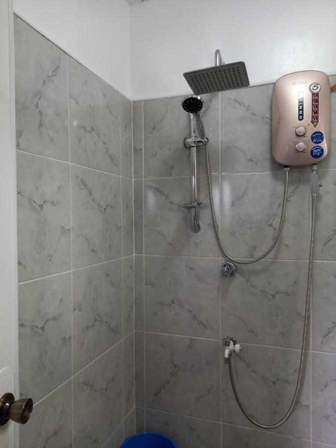 Happy Bear Moalboal Budget Rooms מראה חיצוני תמונה