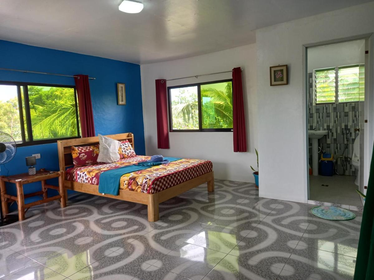 Happy Bear Moalboal Budget Rooms מראה חיצוני תמונה